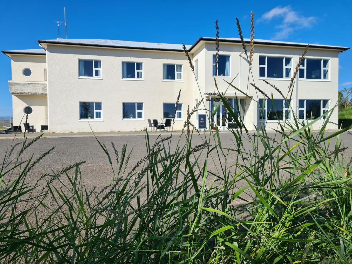 Hlin Guesthouse Varmahlíð Exteriör bild